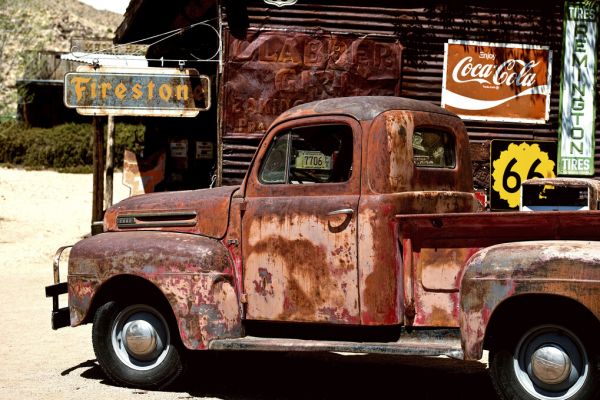 PHOTOWALL / Old Truck Route 66 (e328577)