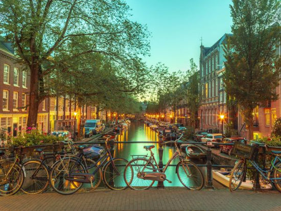 PHOTOWALL / Canal through Amsterdam City II (e333952)