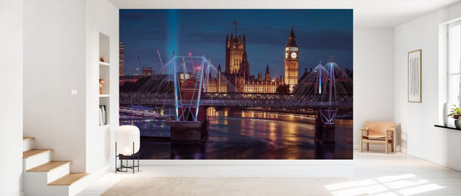 PHOTOWALL / Night View of the London Eye Golden Jubilee Bridge and Westminster London UK (e334039)