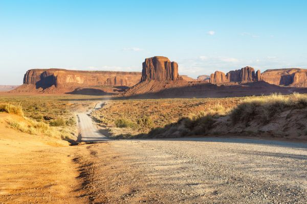 PHOTOWALL / Monument Valley Sunset Road (e334147)