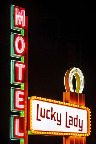 PHOTOWALL / Motel Lucky Lady (e334209)