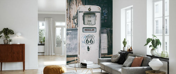 PHOTOWALL / Regular 66 Gas Station (e334218)