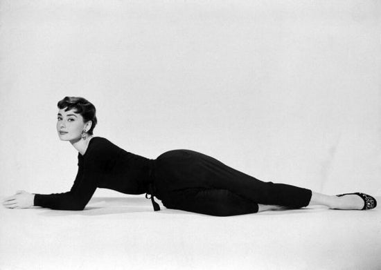 PHOTOWALL / Sabrina - Audrey Hepburn (e334495)