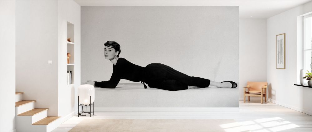 PHOTOWALL / Sabrina - Audrey Hepburn (e334495) | 輸入壁紙専門店
