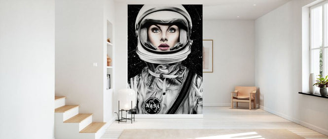 PHOTOWALL / Her Universe (e83859)