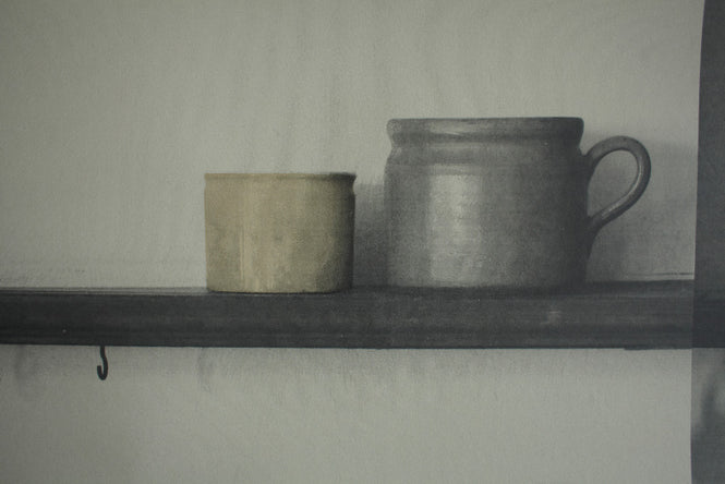 Deborah Bowness / The Standard Collection / Bric-a-Brac Shelf Border / grey