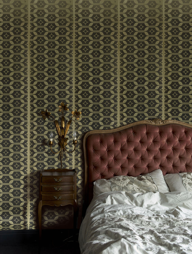 Deborah Bowness / HEIRLOOM / Flatware wallpaper Lakeland green