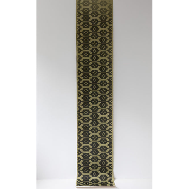 Deborah Bowness / HEIRLOOM / Flatware wallpaper Lakeland green
