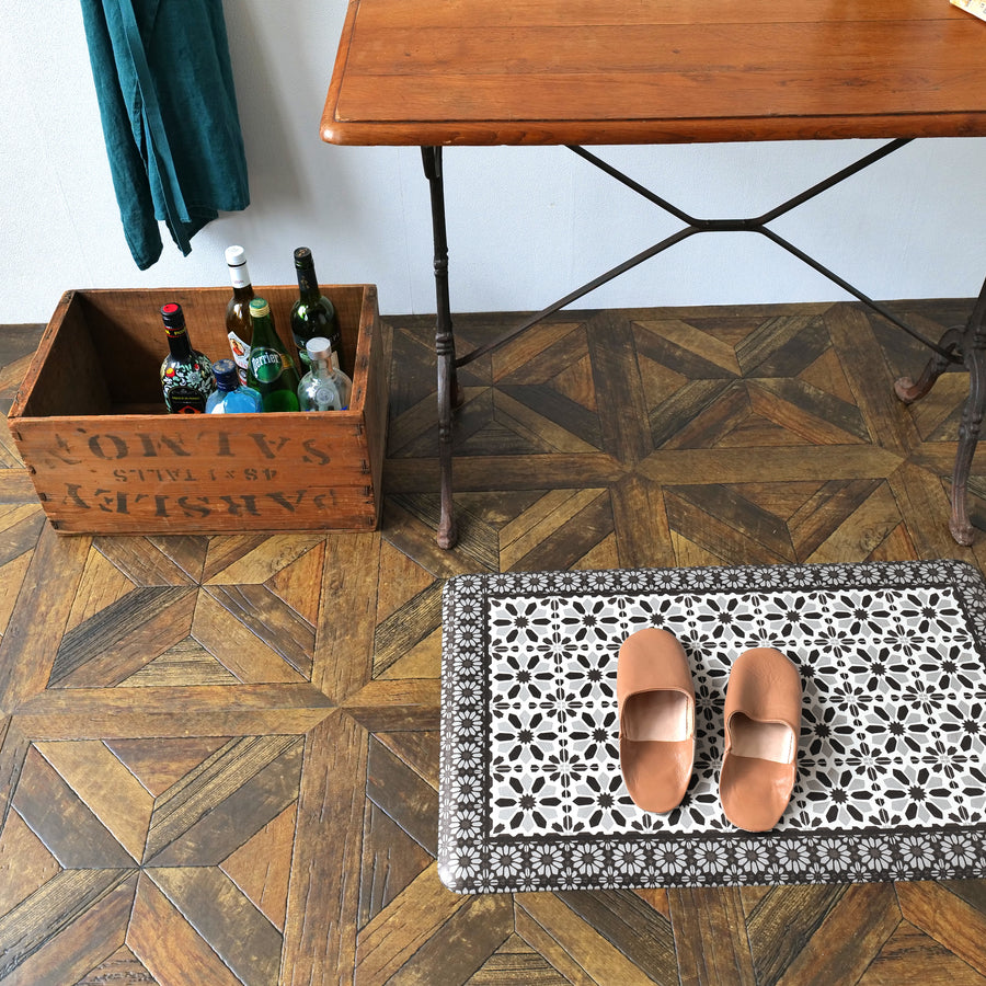拭ける　もっちり　フロアマット FLOOR POPS! / Lannister Anti-Fatigue Comfort Mat / FPA3730 (81.2cm×50.8cm)