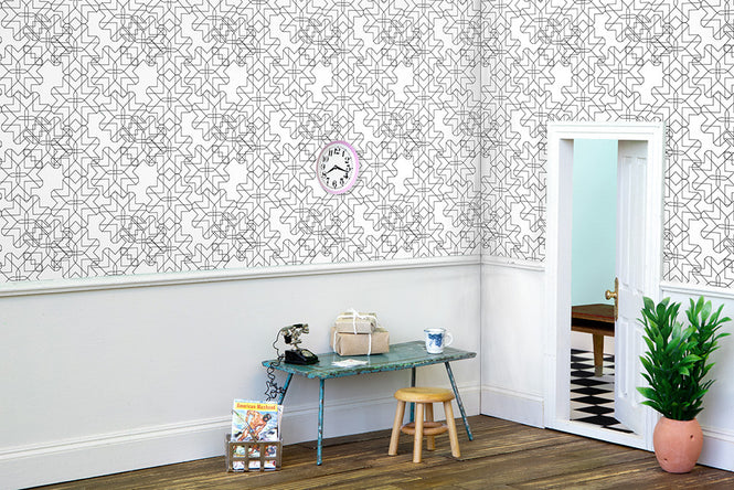 Dupenny Geometric / Black and White