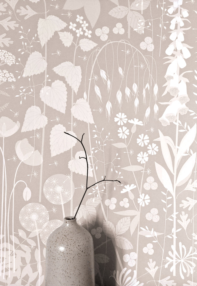Hannah Nunn / Hedgerow in Hush