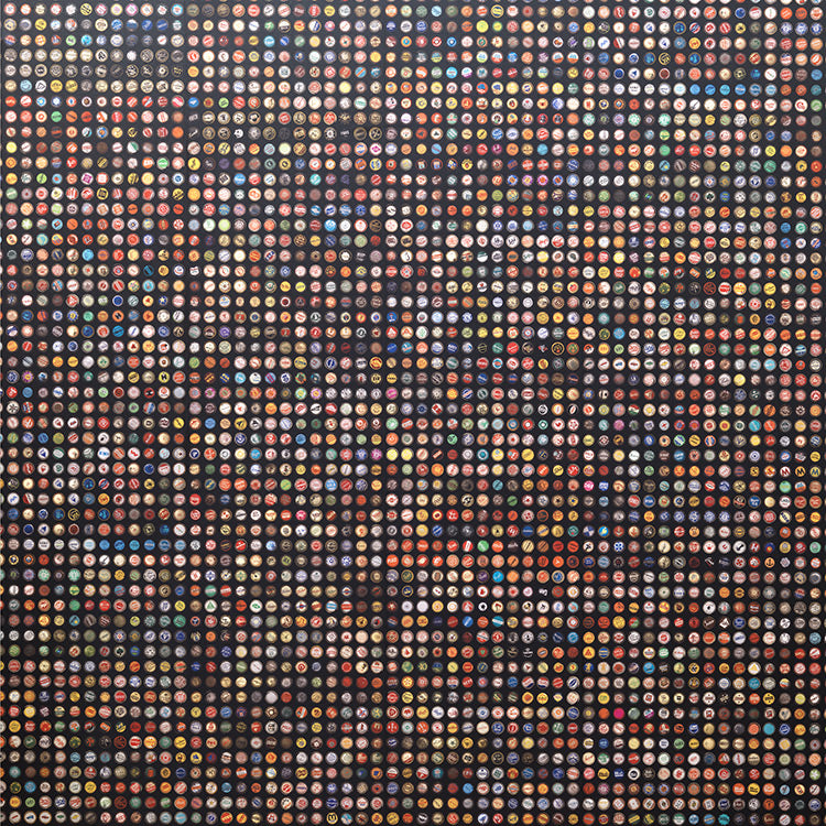 NLXL LAB / CROWN CAPS WALLPAPER BY JEANINE EEK KEIZER / JEE