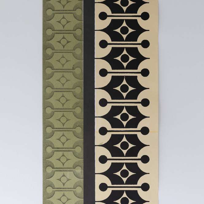 Deborah Bowness / HEIRLOOM / Mark 14 wallpaper Lakeland green & Sunshine yellow