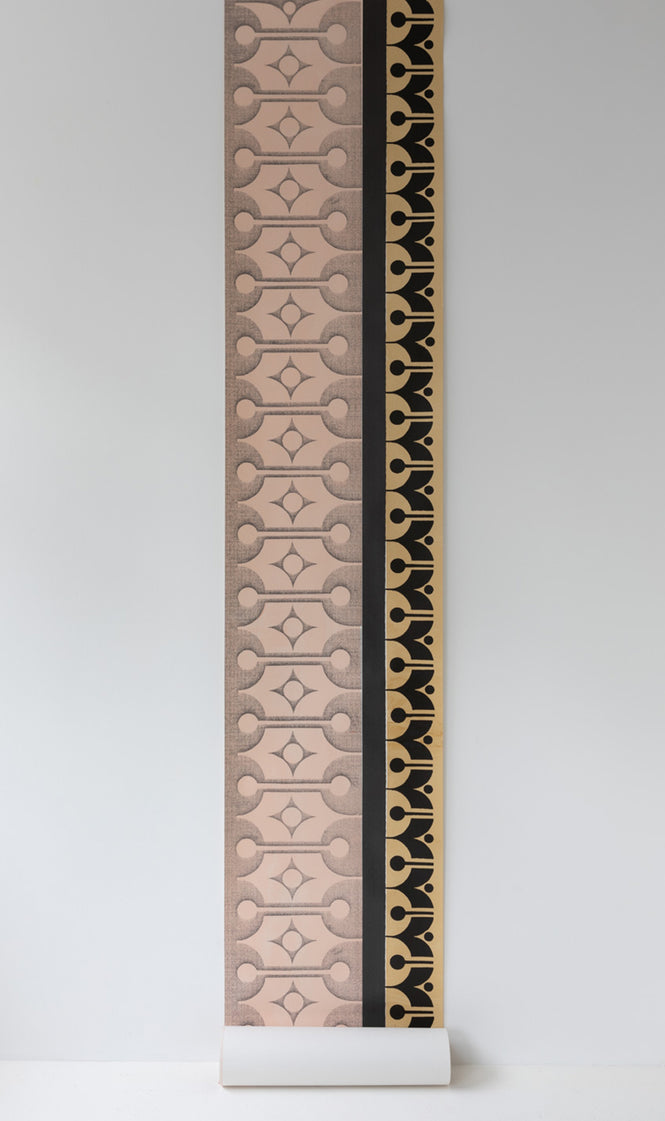 Deborah Bowness / HEIRLOOM / Mark 16 wallpaper Candy pink & Coffee brown
