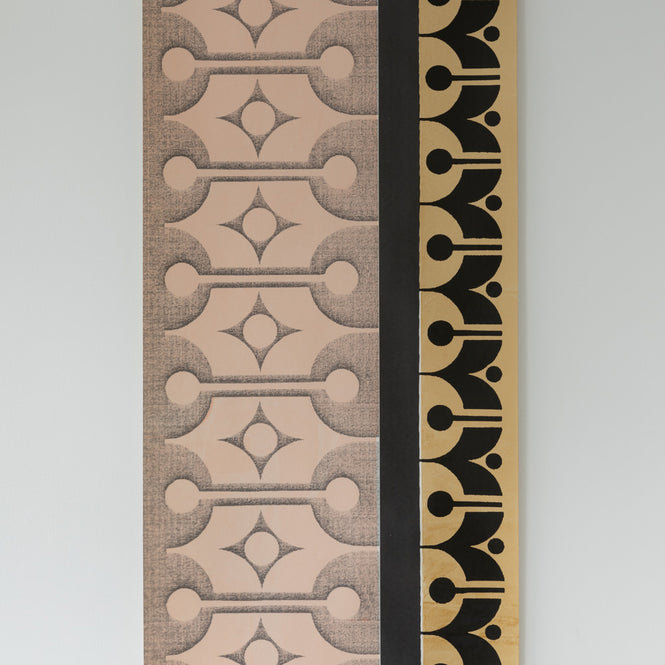 Deborah Bowness / HEIRLOOM / Mark 16 wallpaper Candy pink & Coffee brown