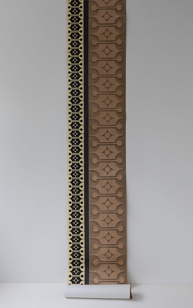 Deborah Bowness / HEIRLOOM / Mark 18 wallpaper Autumn brown & Sunshine yellow