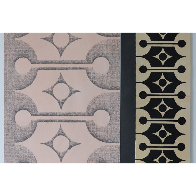 Deborah Bowness / HEIRLOOM / Mark 18 wallpaper Candy pink &  Coffee brown