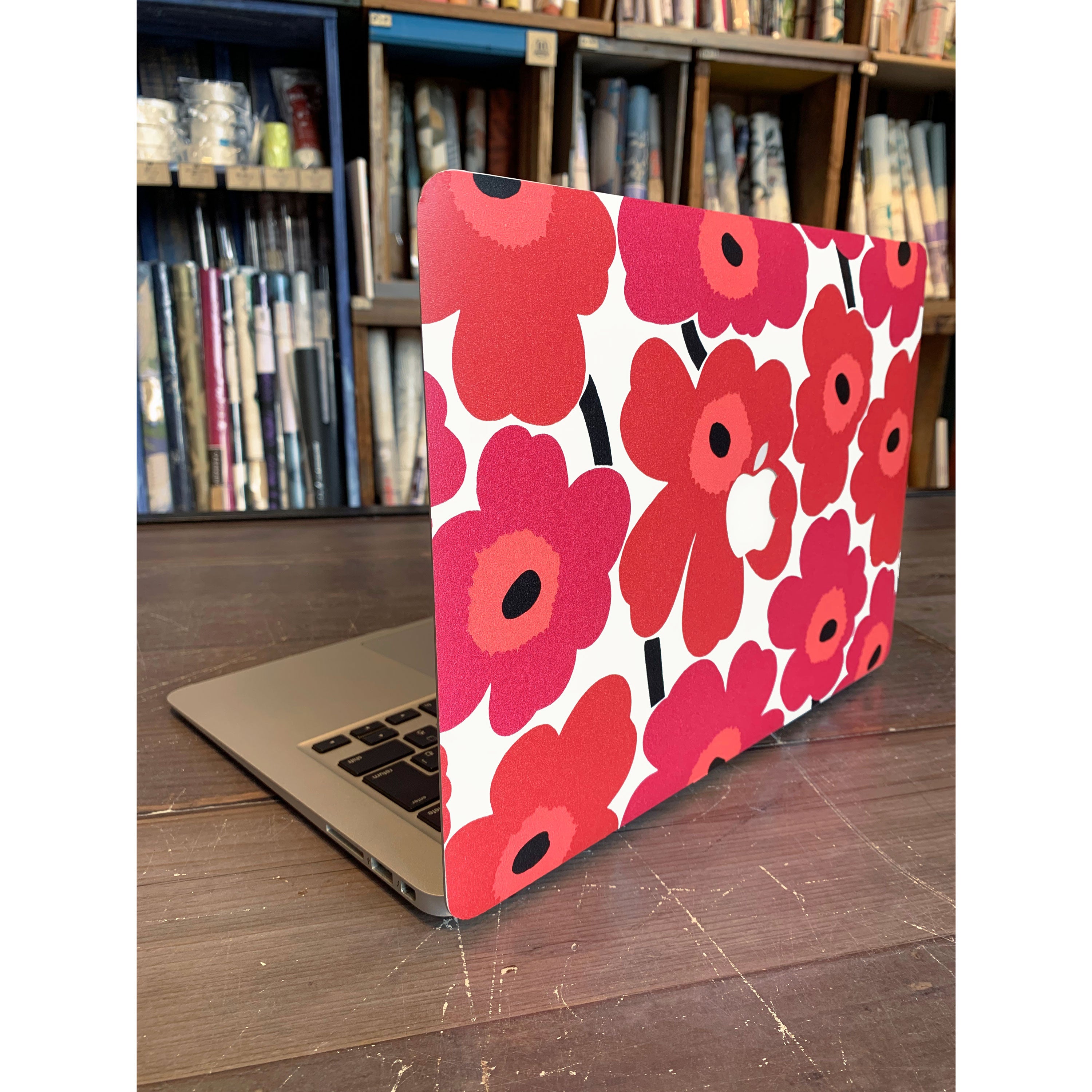 はがせる シール 壁紙 marimekko × NU WALLPAPER / Red Pieni