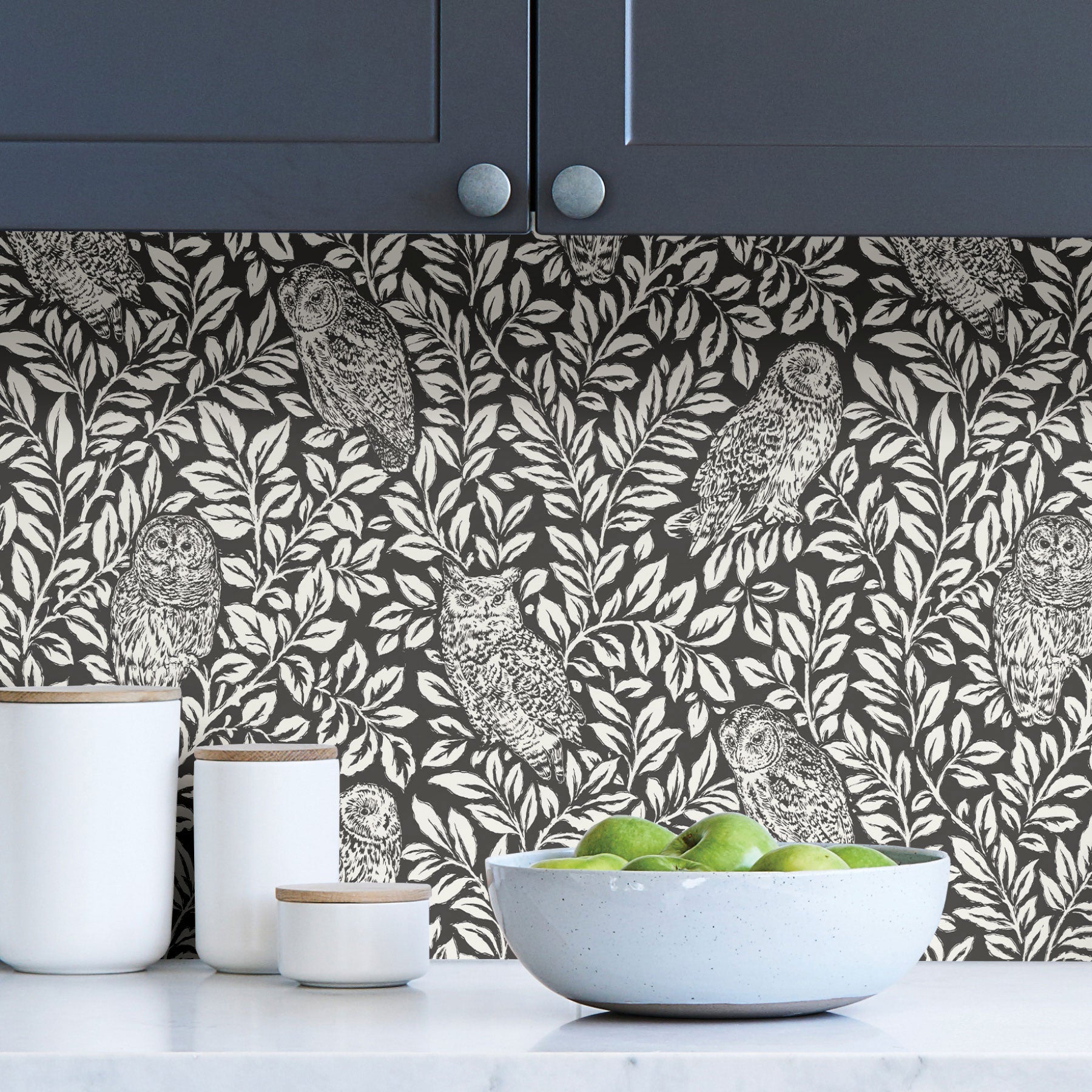 値下げ‼️‼️壁紙シール　WALPA はがせる シール 壁紙 NU WALLPAPER / Charcoal Sleepy Owls