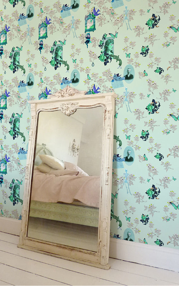 Elli Popp / Wings and Pistols / P144-02 mica