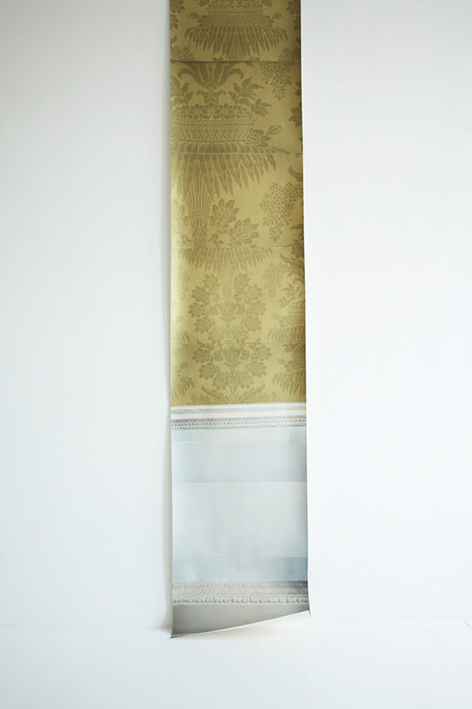 Deborah Bowness / The Artist Collection / Patterned Illusions 1 White/Gold