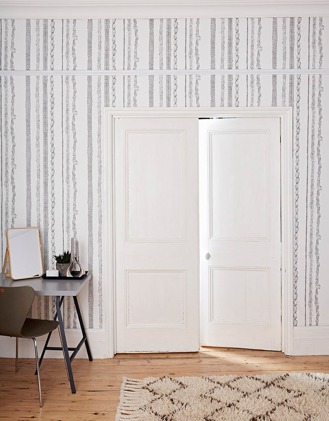 Abigail Edwards / Rapunzel Stripe Ebony