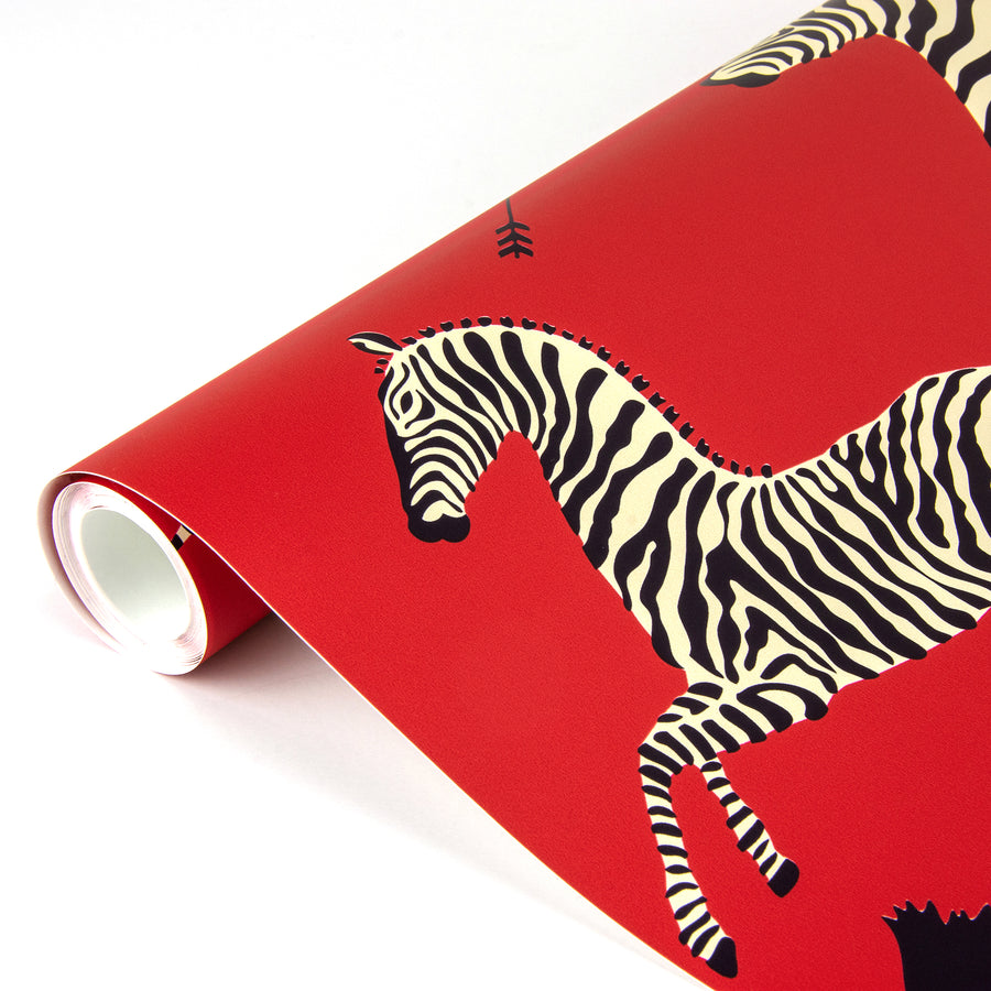 【予約受付】はがせる シール 壁紙 NU WALLPAPER / Masai Red Zebra Safari Scalamandre / SCS3869