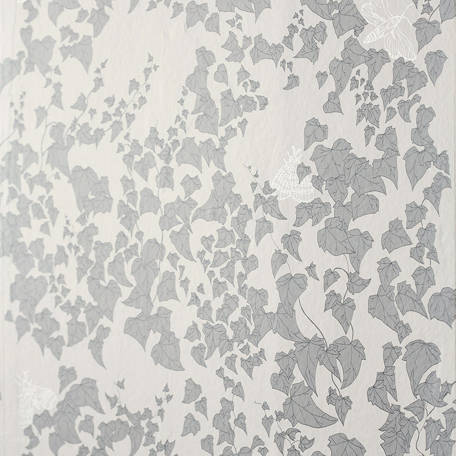 Abigail Edwards / Secret Garden Wallpaper Pearl