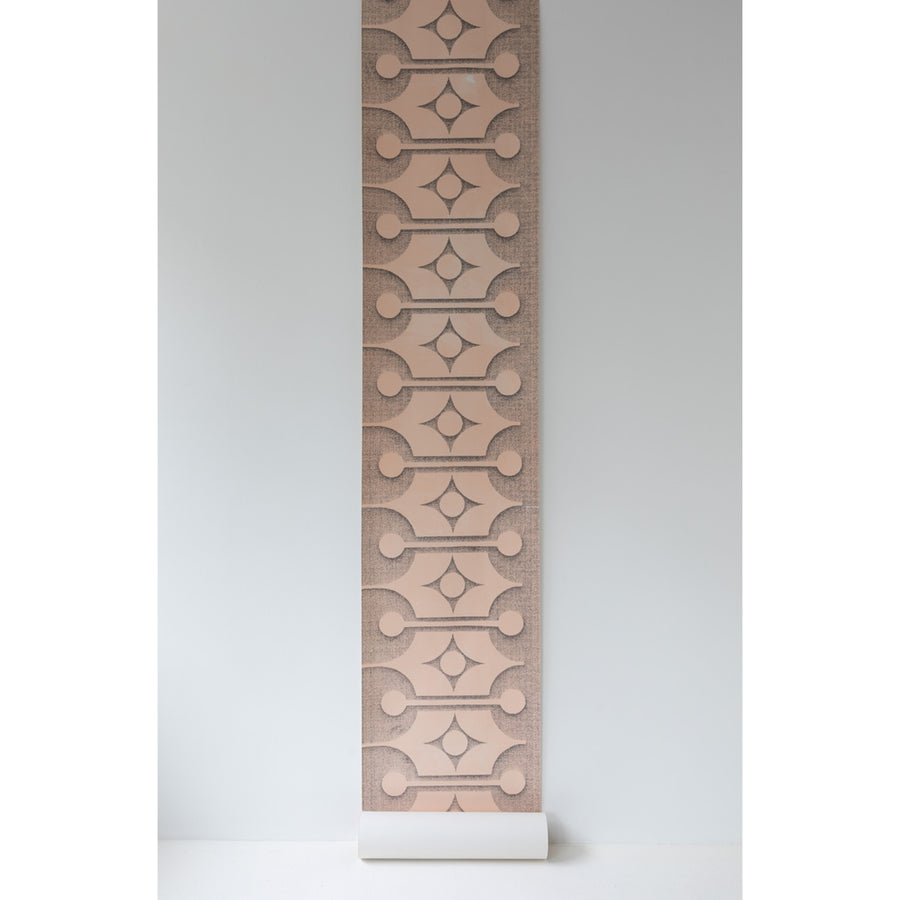 Deborah Bowness / HEIRLOOM / Stackable wallpaper Candy pink