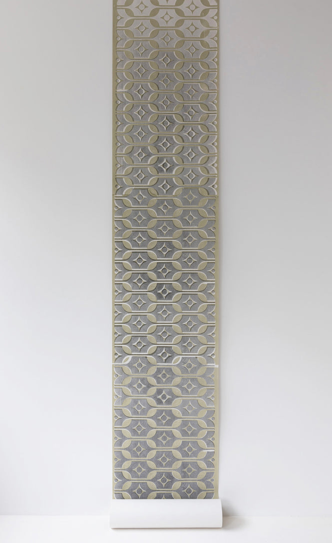 Deborah Bowness / HEIRLOOM / Tableware wallpaper Green