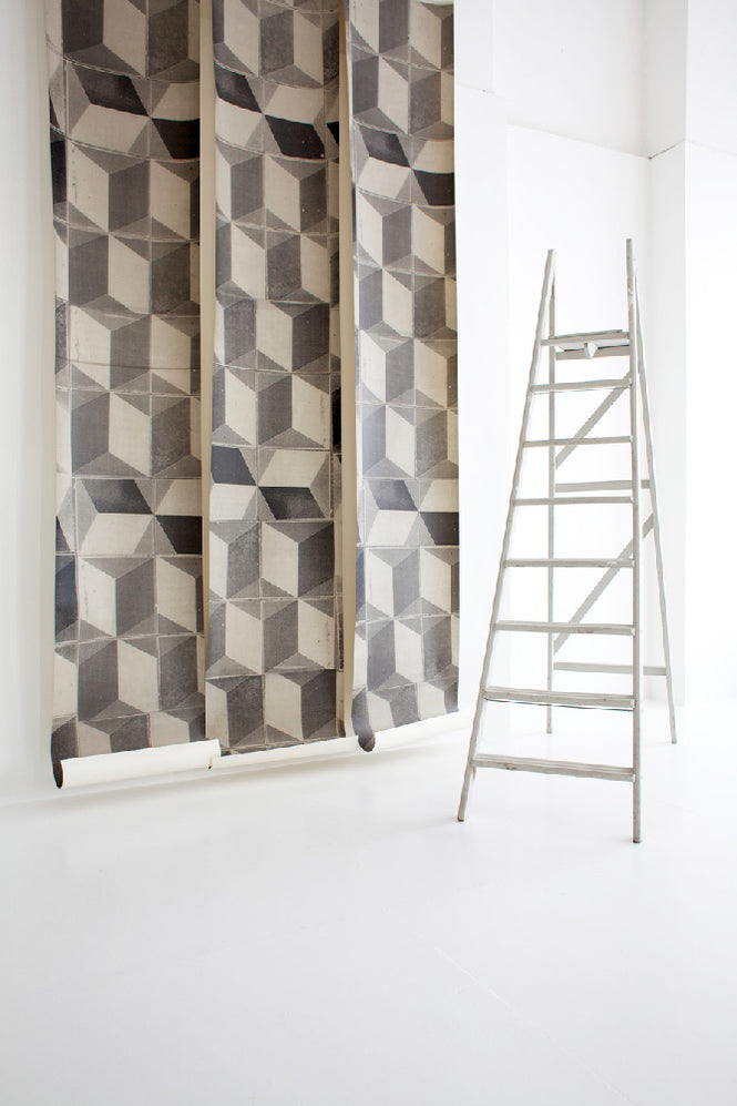 Deborah Bowness / The Standard Collection / Tiles D / grey