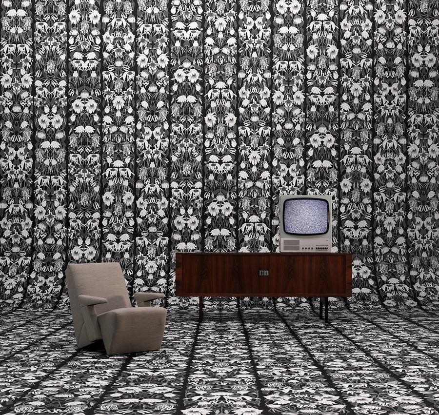 【1mサンプル】Archives Wallpaper by Studio Job / Withered Flowers/Black (JOB-06)
