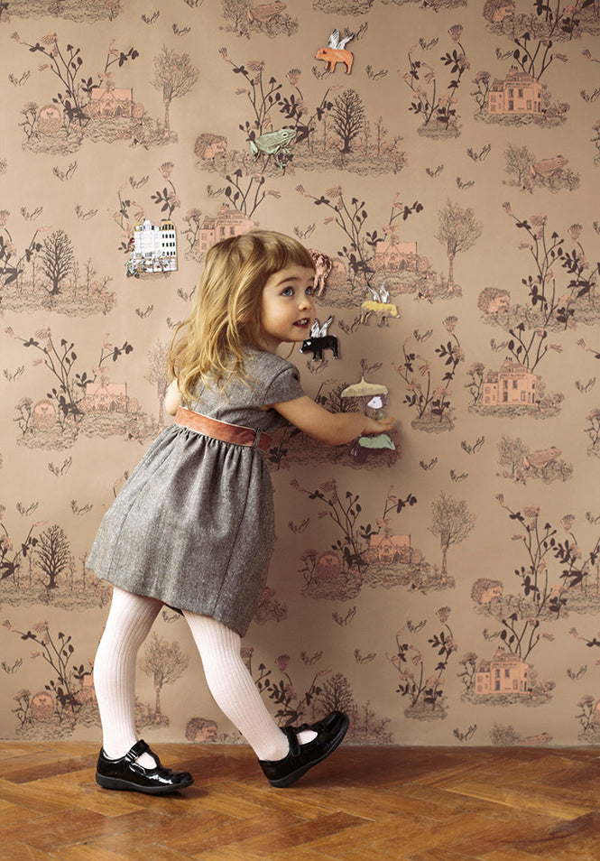 Sian Zeng / Woodlands Wallpaper / Brown Pink WOODLANDS05