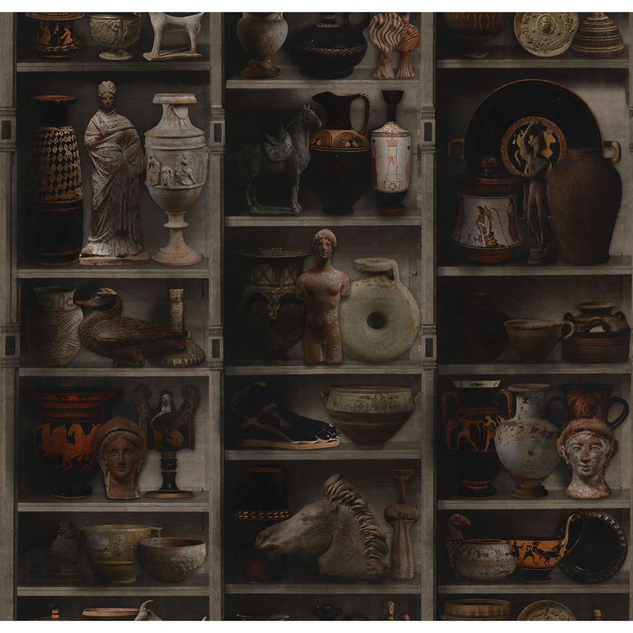 MINDTHEGAP / THE HOME OF AN ECCENTRIC MAN / GREEK POTTERY WP20417