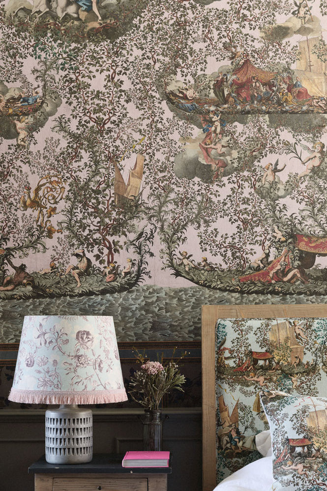 MINDTHEGAP / THE TRANSYLVANIAN MANOR / JOURNEY TO EDEN Pink WP20457