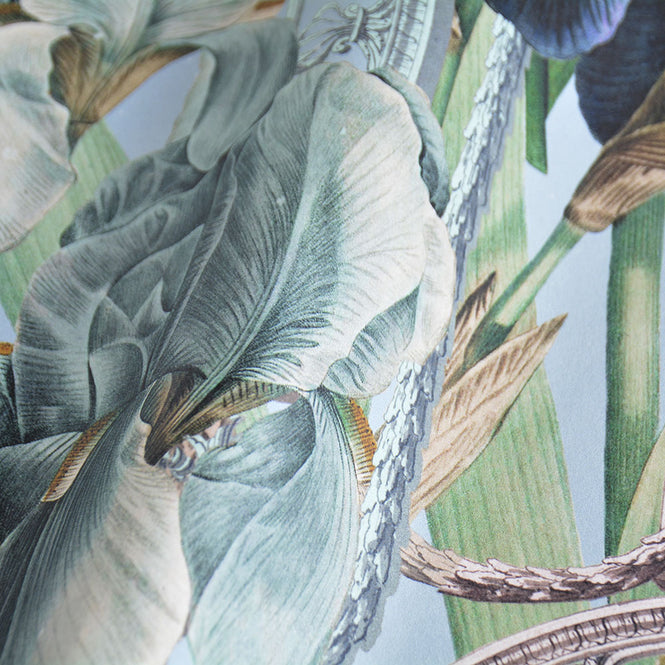 MINDTHEGAP / The Wallpaper Compendium / FLEURS D'IRIS Aquamarine WP20476
