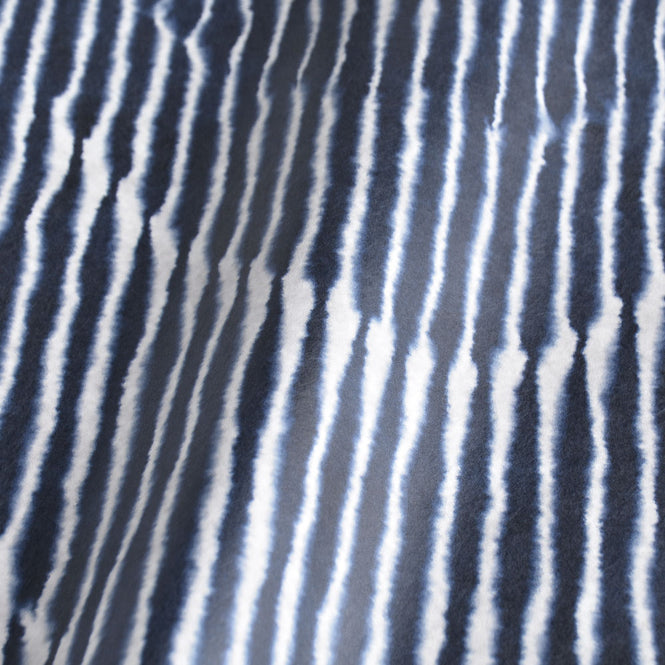 MINDTHEGAP / The Wallpaper Compendium / MOVING WAVES WP20512