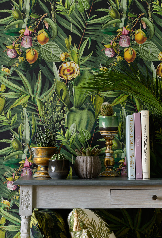 MINDTHEGAP / The Wallpaper Compendium / LUSCIOUS FLORA WP20518